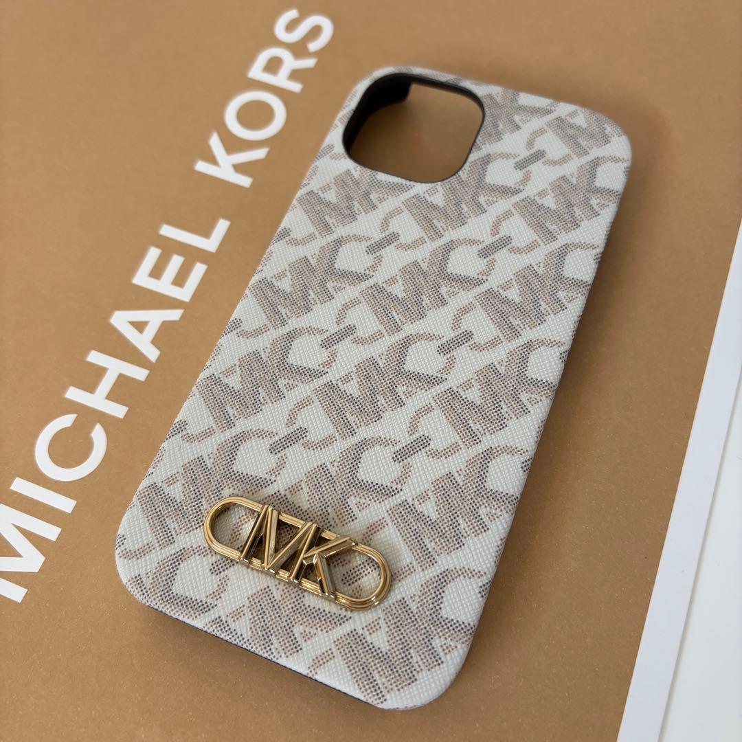 マイケルコース☆新品☆ロゴ iPhone 15ケース MagSafe/バニラ 白