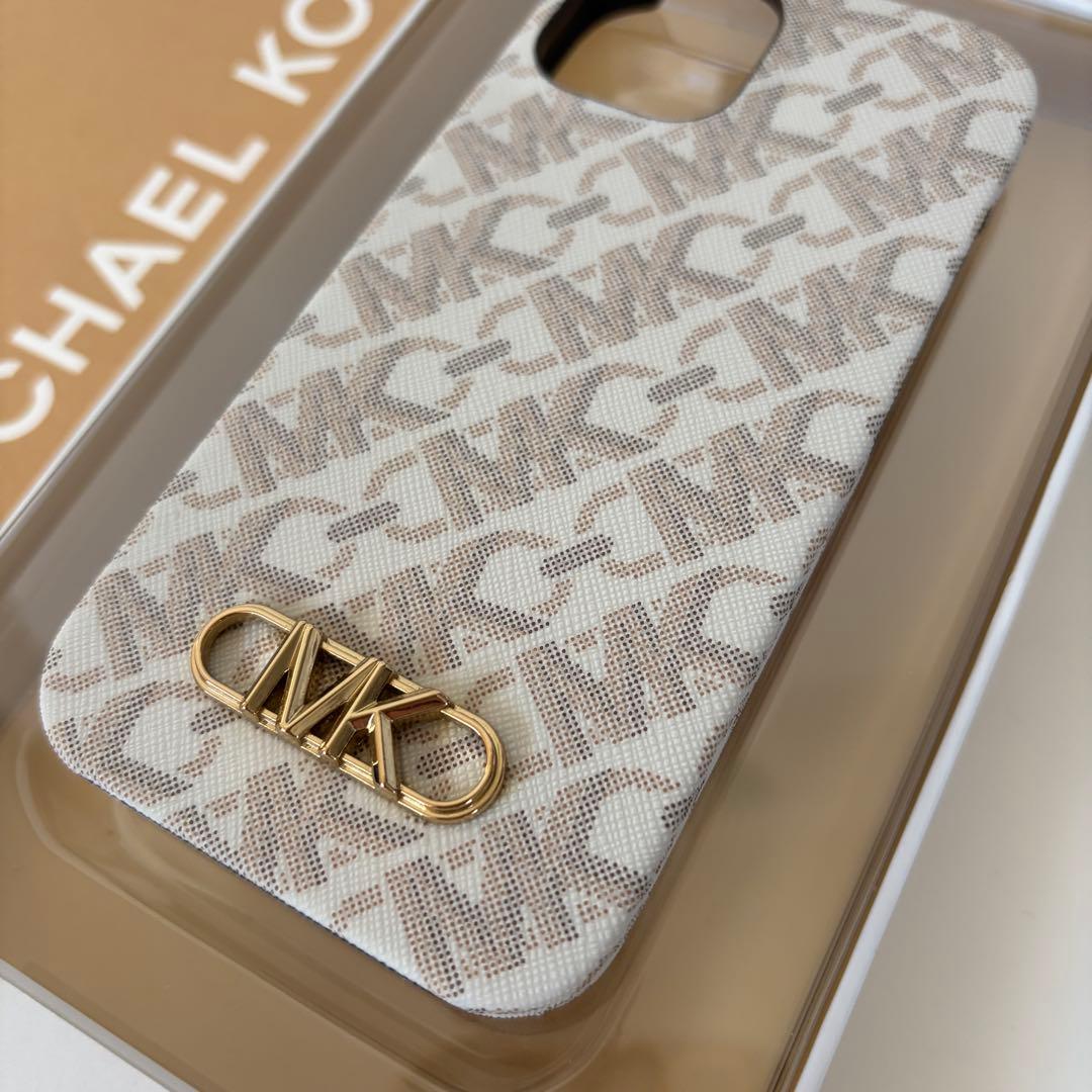 マイケルコース☆新品☆ロゴ iPhone 15ケース MagSafe/バニラ 白