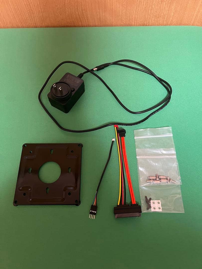 Intel N100 ファンレス ミニPC 8GB/128GB Win11Pro