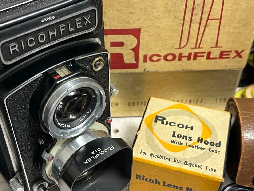 RicohFlex Dia カメラ80mm 3.5