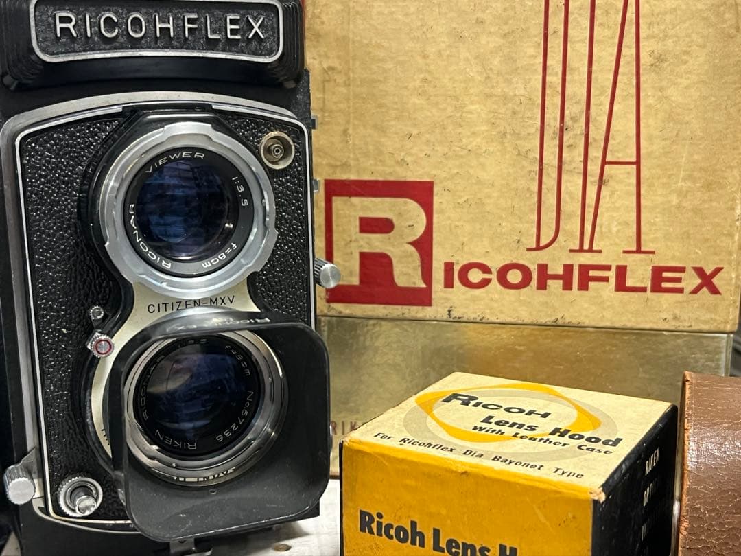 RicohFlex Dia カメラ80mm 3.5