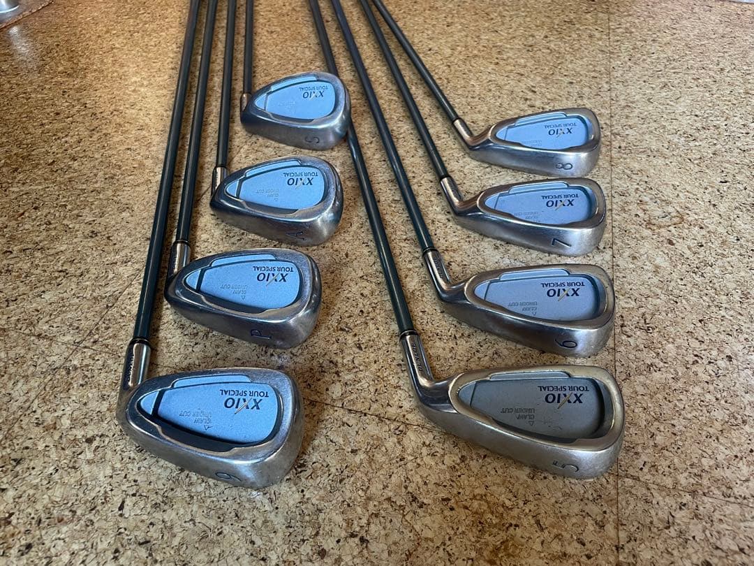 ゼクシオTour Special レディースアイアンセット 8本