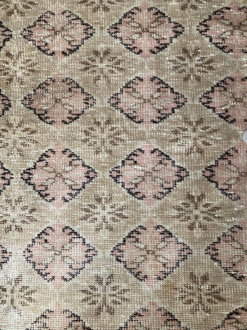 【Weekend..】ヴィンテージラグ　ベージュ　ピンク　トルコ