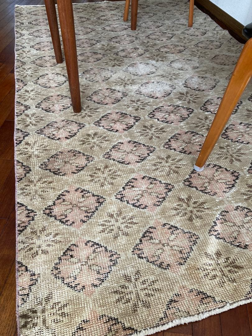 【Weekend..】ヴィンテージラグ　ベージュ　ピンク　トルコ