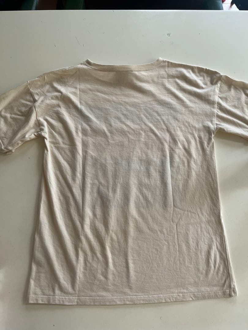 GUCCI ロゴ Tシャツ クリーム色(ジュニア)