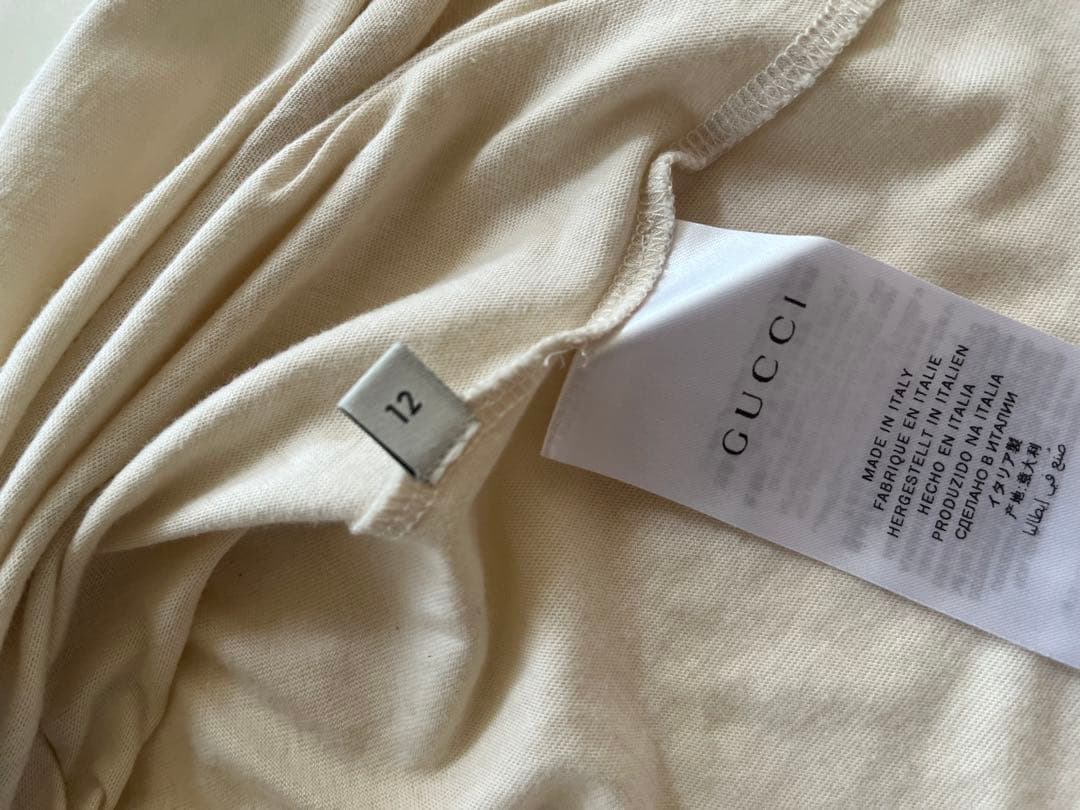 GUCCI ロゴ Tシャツ クリーム色(ジュニア)