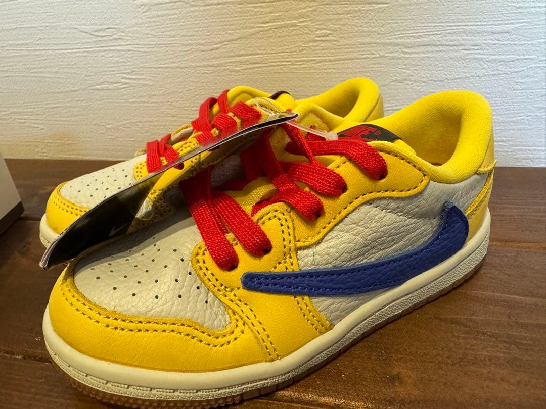 ナイキ　トラヴィススコット　ベビー　15㎝