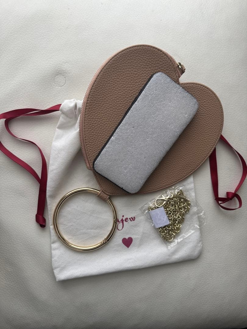 【新品未使用】完売品ajew ハートケース iPhone15pro