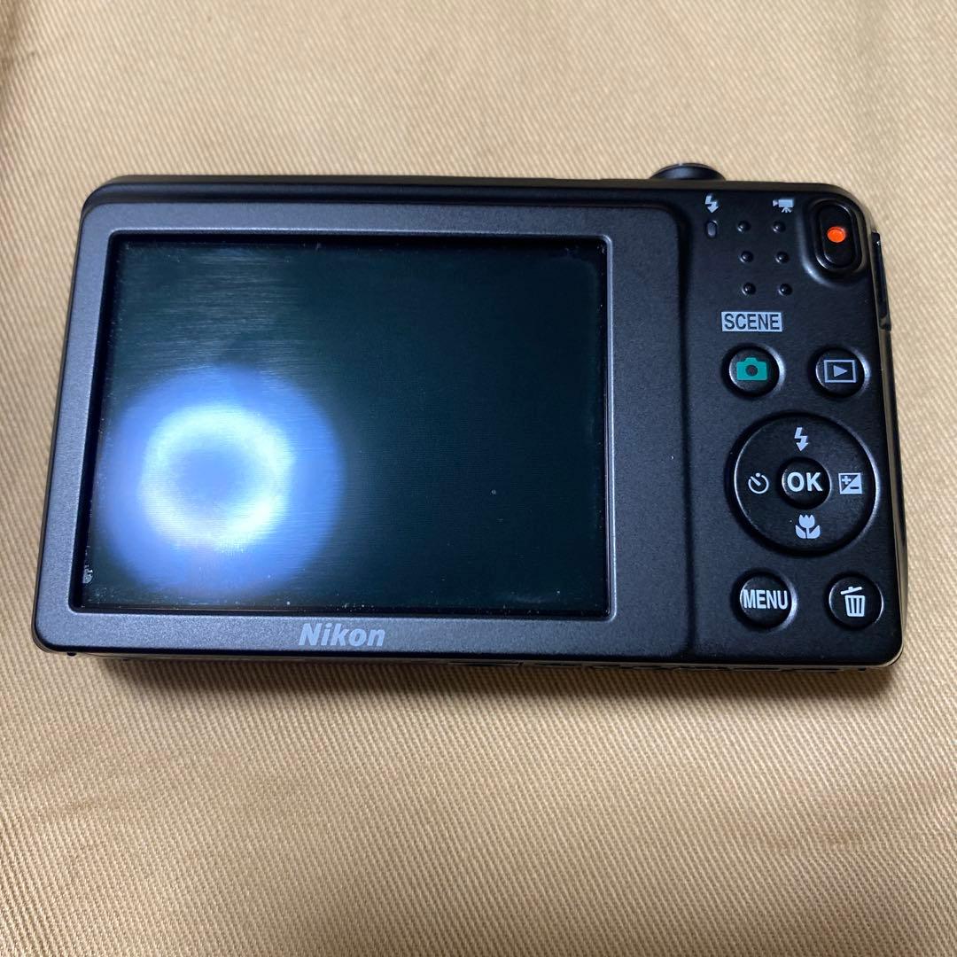 Nikon COOLPIX S3700 デジカメ メモリーカード付き