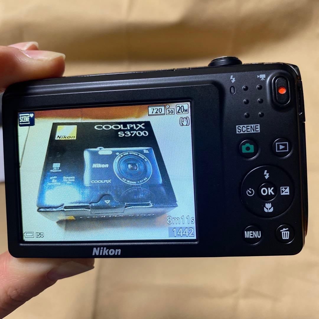 Nikon COOLPIX S3700 デジカメ メモリーカード付き