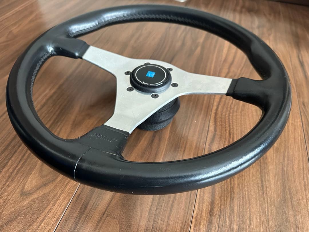 NARDI ナルディ 3本スポークステアリング