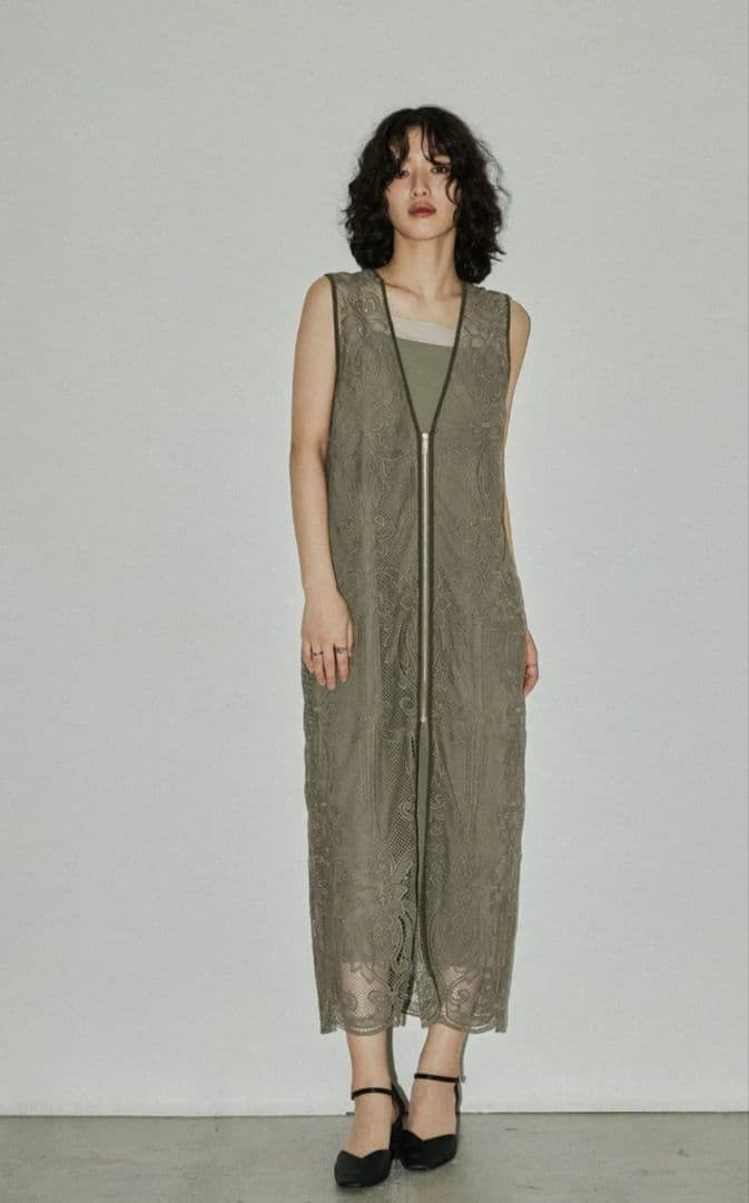 はなさんまとめ買い カーキワンピースLサイズ ブラックワンピースMサイズ