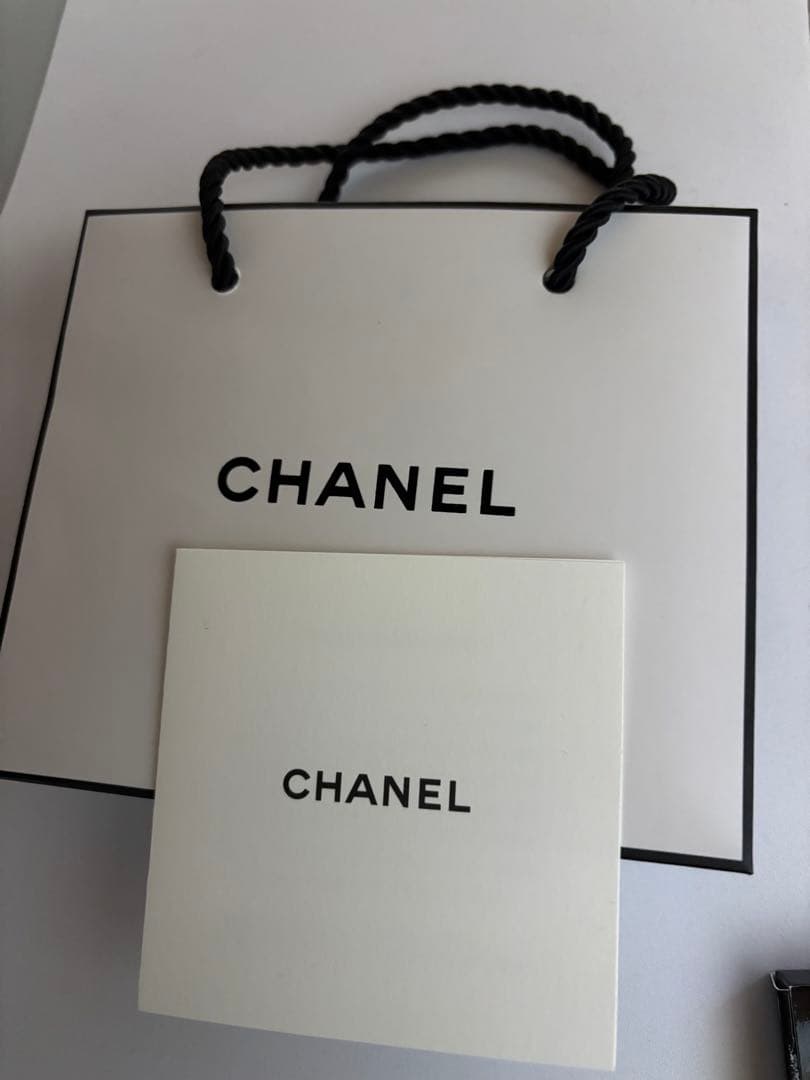 CHANEL ミラー ミロワールドウーブルファセット 新品