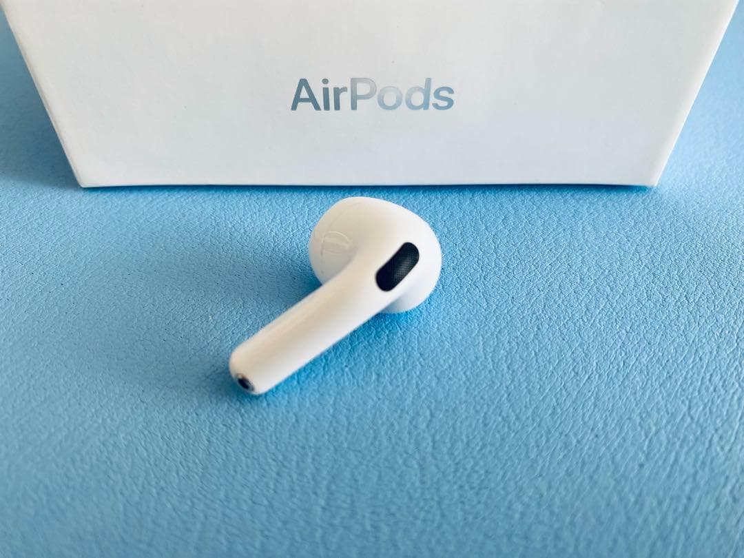 AirPods 第4世代 L片耳 左耳のみ イヤホン A3056 IWWK