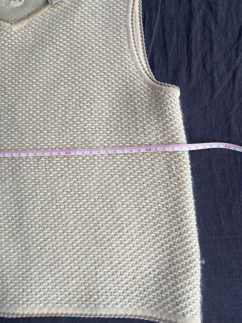 CHANEL ニットベスト Vネック クリーム色 40 ヴィンテージ