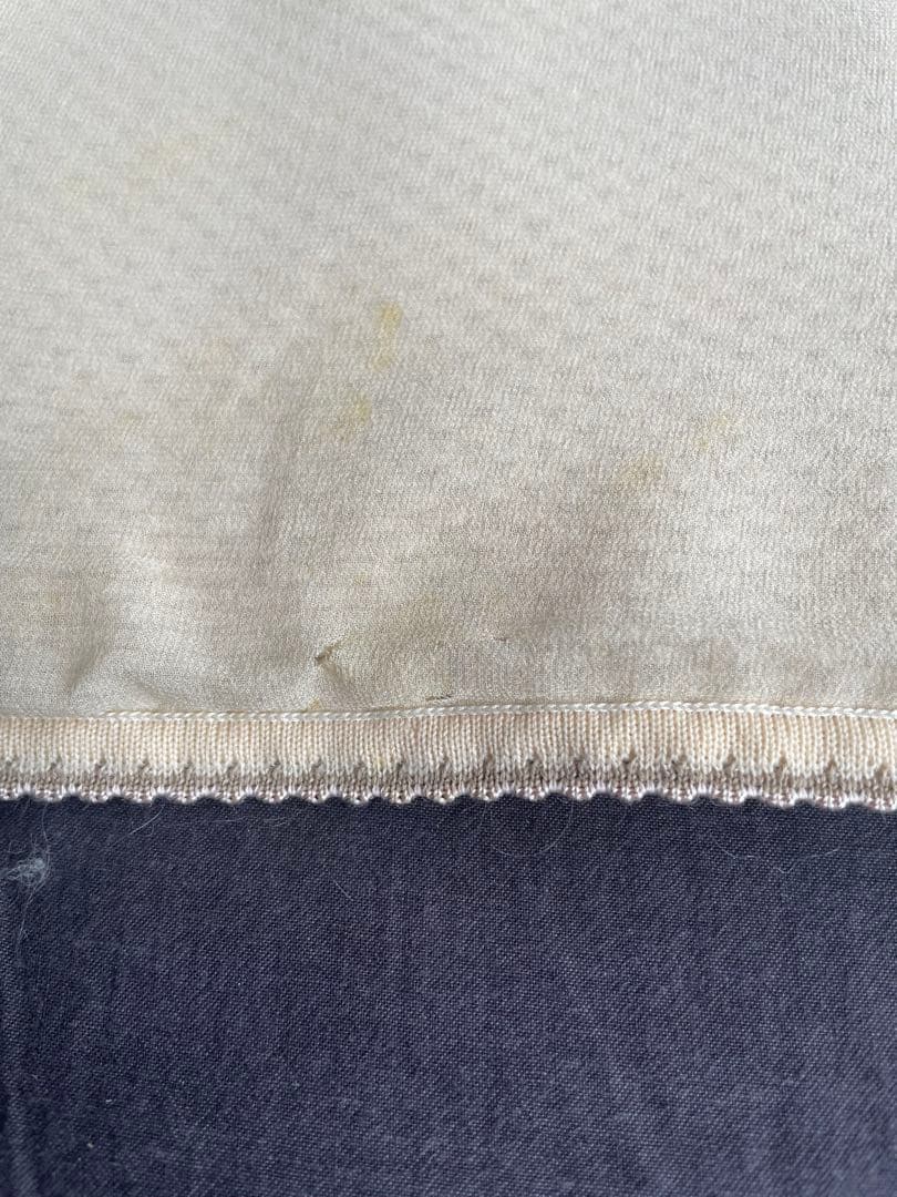 CHANEL ニットベスト Vネック クリーム色 40 ヴィンテージ