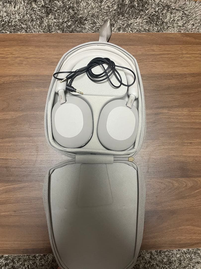 [値引き歓迎]Sony Wh-1000X5 ホワイト