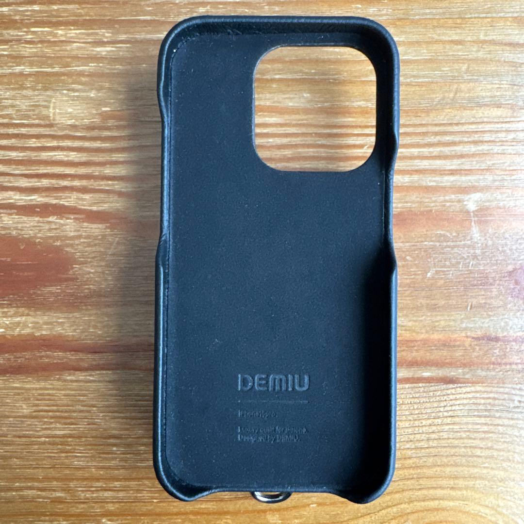 デミュウDEMIU スマホケース BALLON iPhone 15Pro