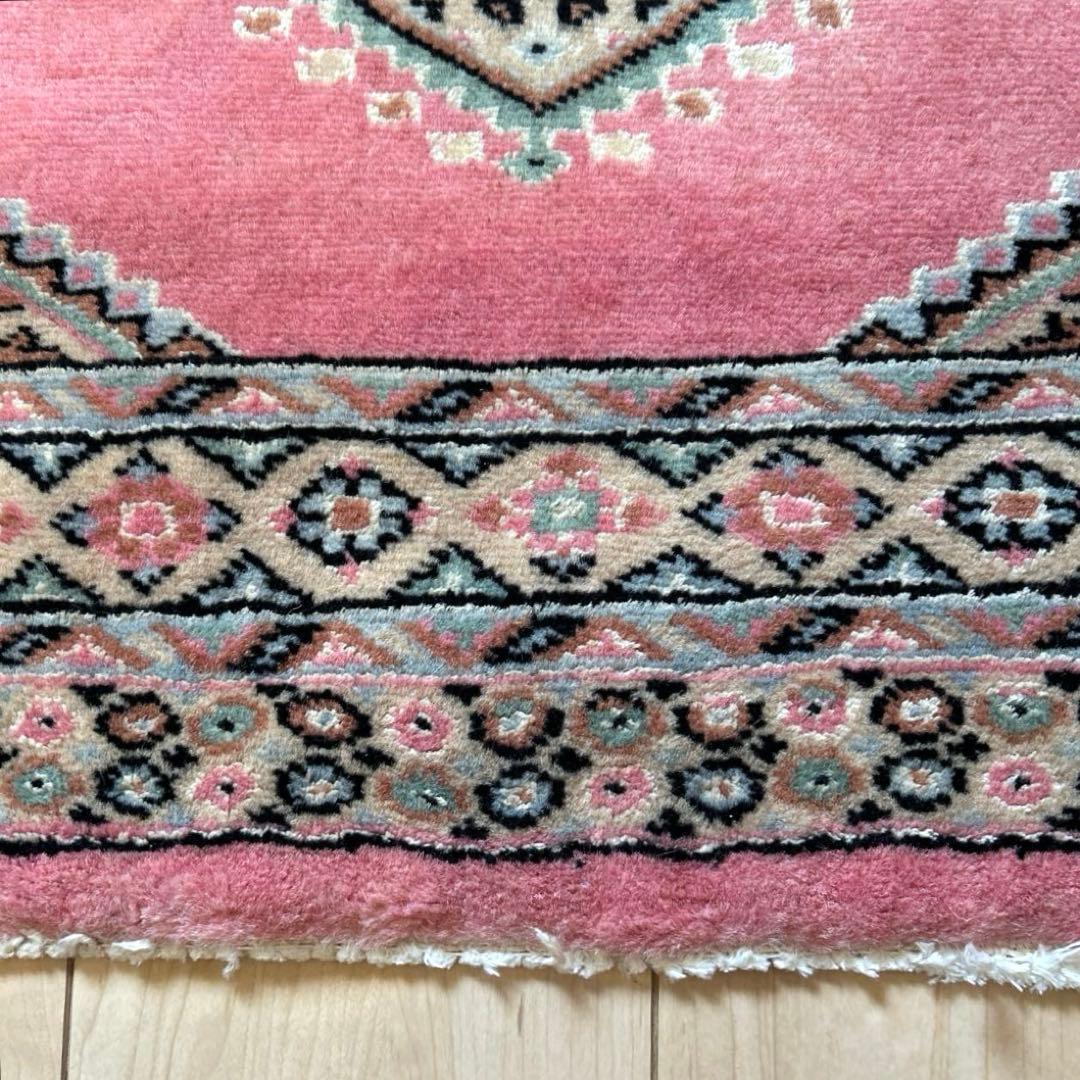 トルクメン 手織り ヴィンテージラグ 61cm x 97cm