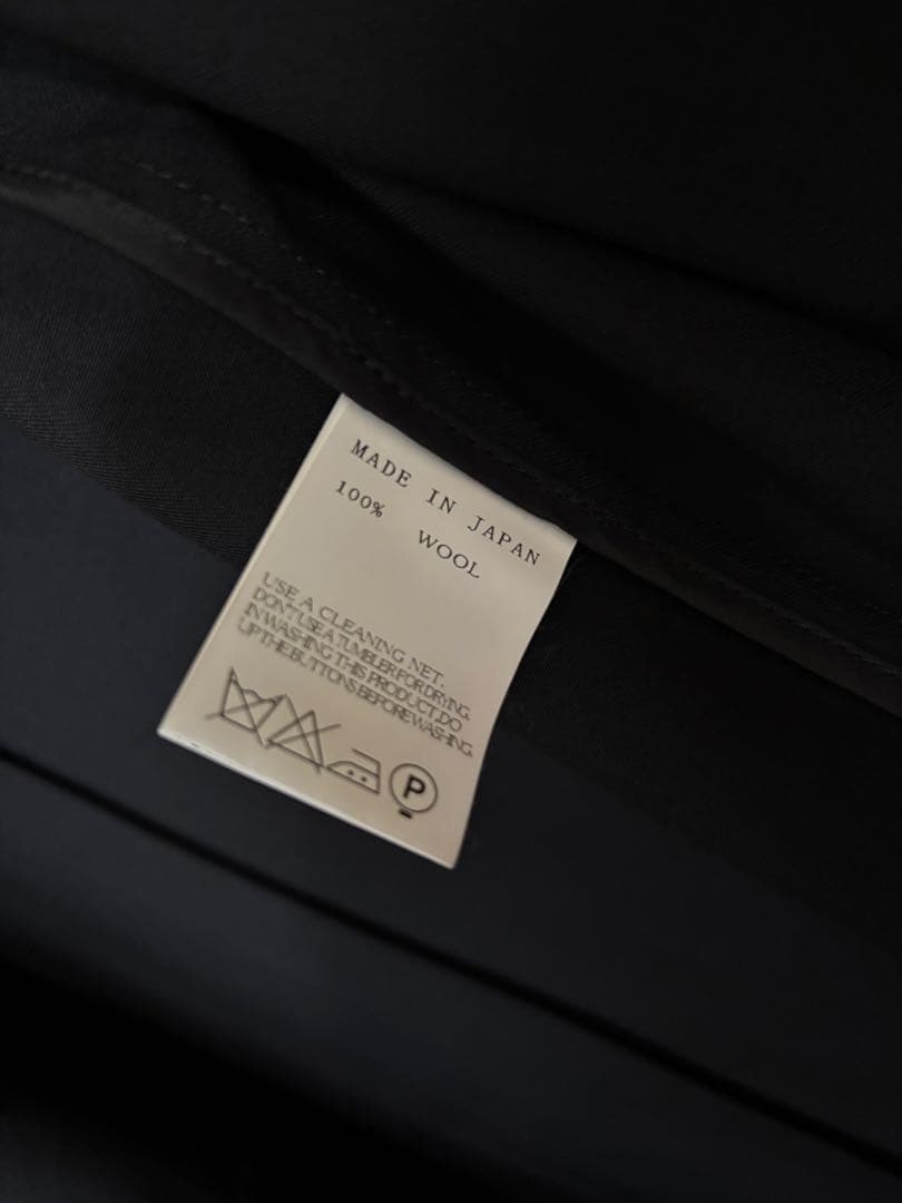 LIMI feu 黒 ベスト　変形ロングベスト