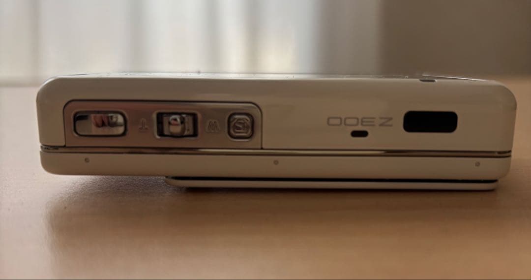 FIJI FILM FINEPIX Z300 ホワイト