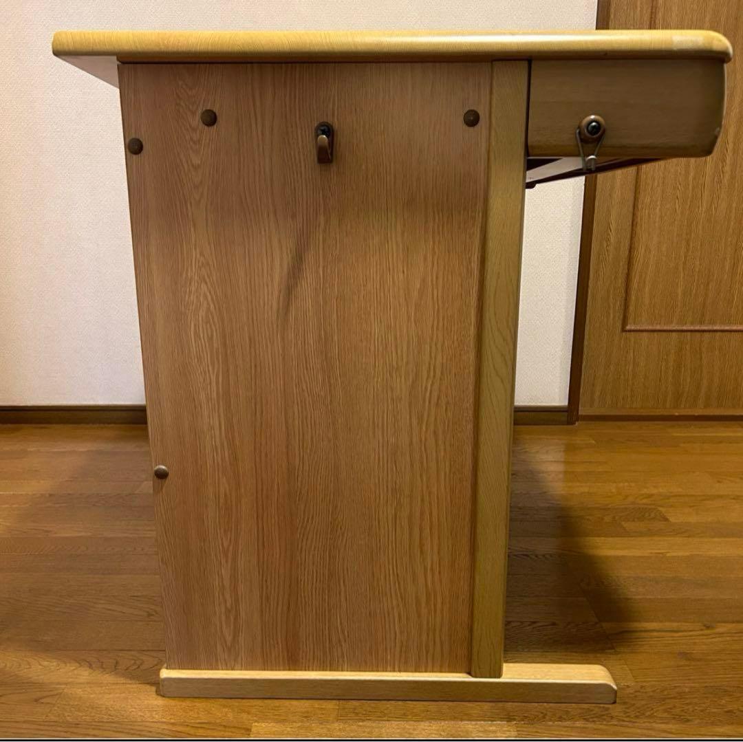 コイズミ学習机　机