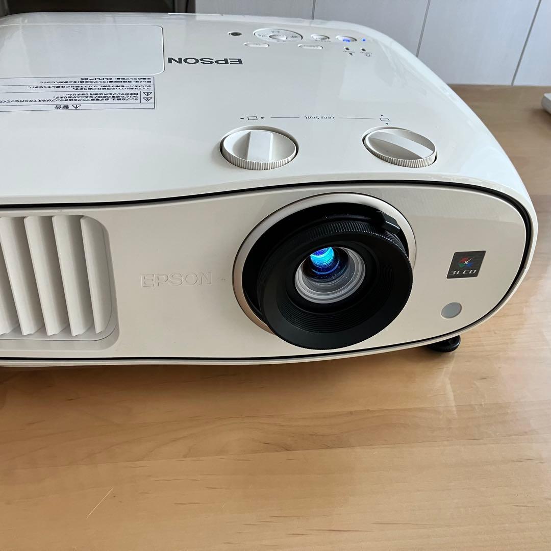 EPSON Full HD&3D プロジェクタ EH-TW6600