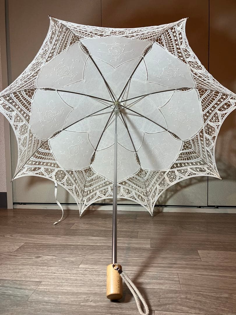 ★折りたたみ日傘★アンティークレースと刺繍 ★八角形