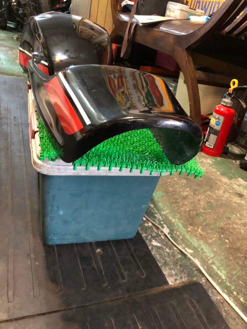 ゼファーχ タンク テールカウル　外装セット