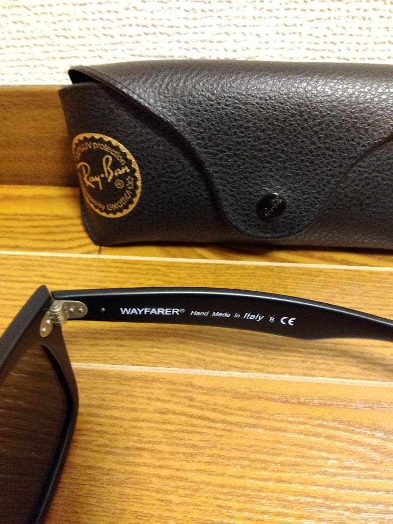 【Ray-Ban】WAYFARER サングラス ブラック