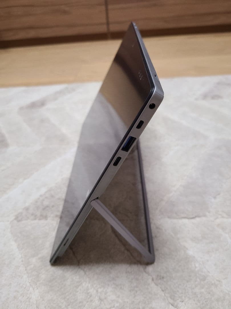 CHUWI UBook Pro8100Y(本体) + 専用キーボード+ 専用ペン