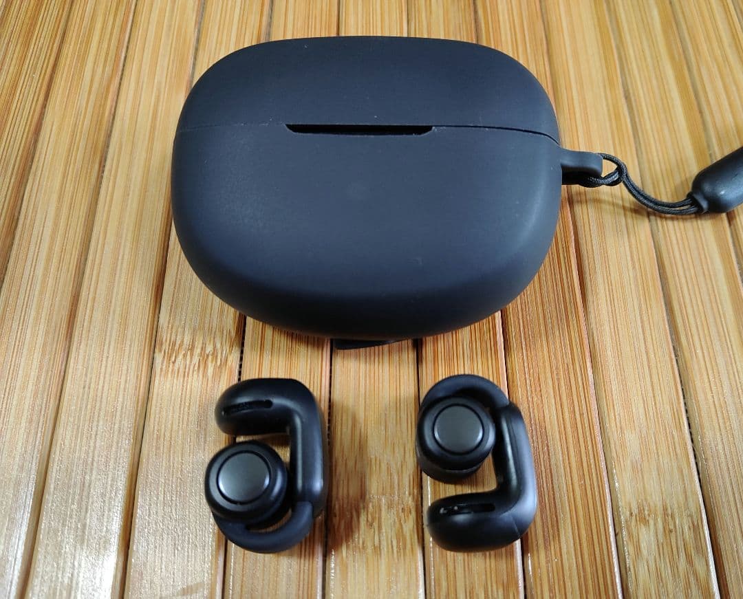 【美品】BOSE ULTRA OPEN EARBUDS　＋ 専用ソフトケース