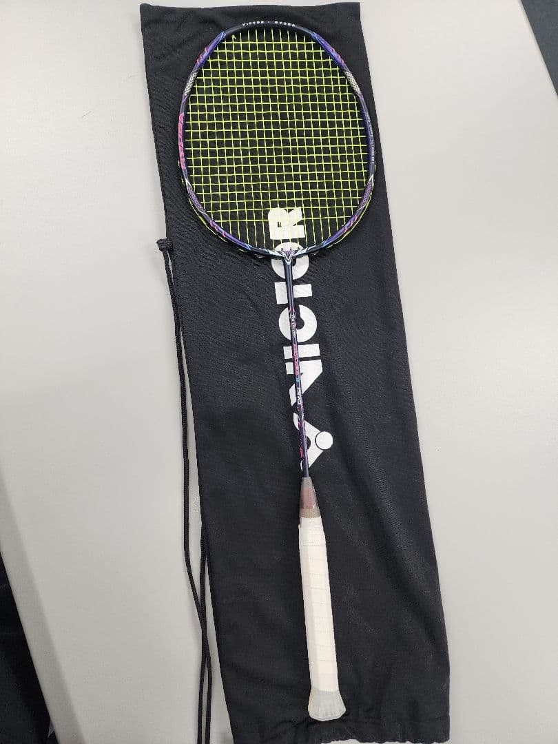 VICTOR Thruster RYUGAⅡ バドミントンラケット