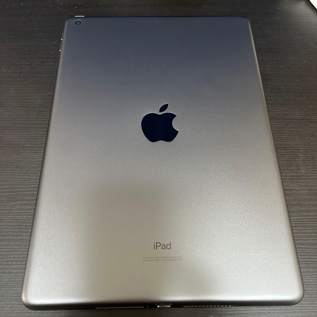 Apple iPad (第7世代) スペースグレー