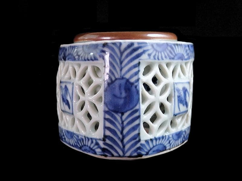 古伊万里　染付　透かし　七宝紋に鳥の図　盃台　E474AS-CGk