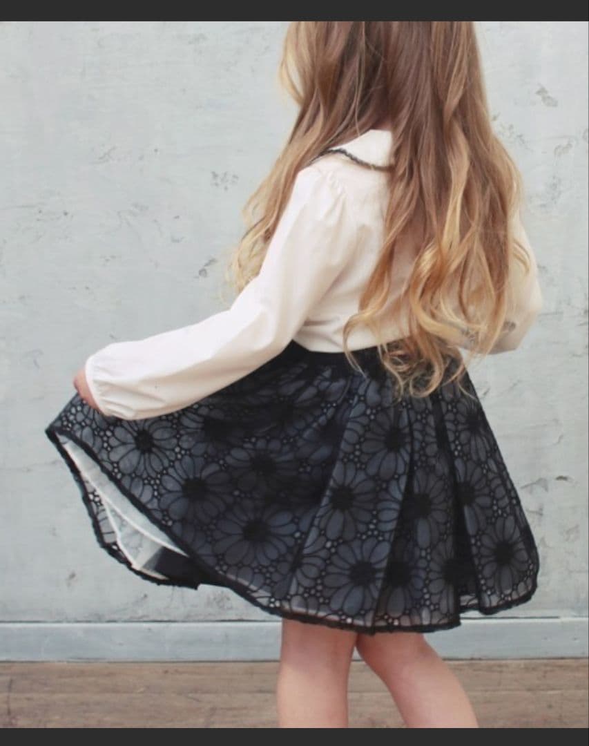 Rora　モイナブラウス、スカートセット　110cm 　卒園式　入園式　発表会