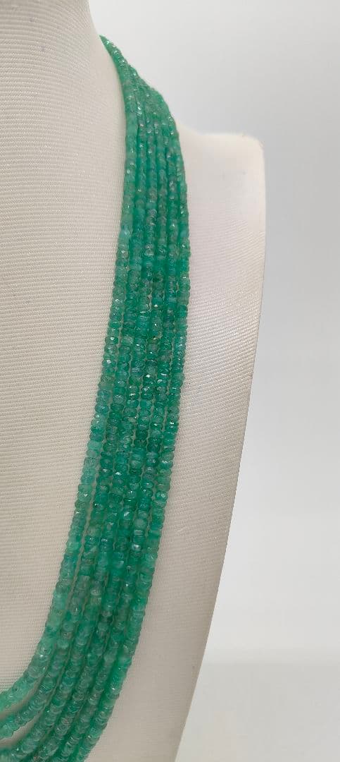 1808. エメラルドボタンカットグラデーション6連ネックレス