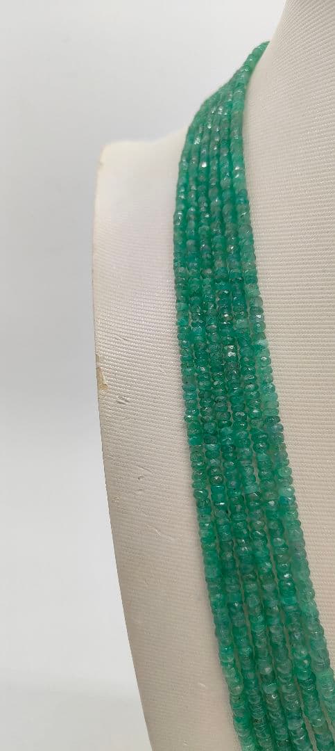 1808. エメラルドボタンカットグラデーション6連ネックレス
