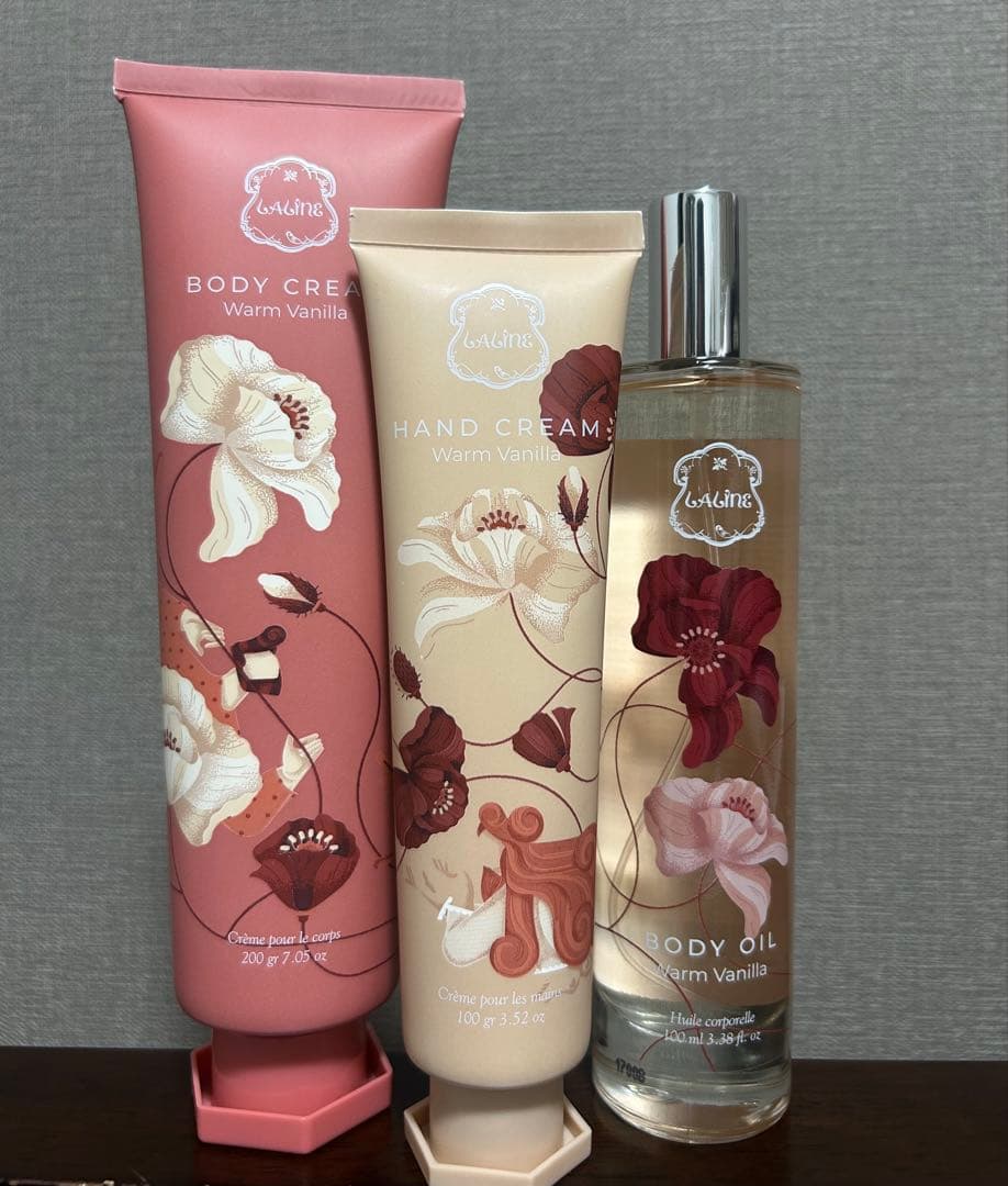 Lalineウォームバニラ ボディクリーム 、ハンドクリーム、ボディオイル