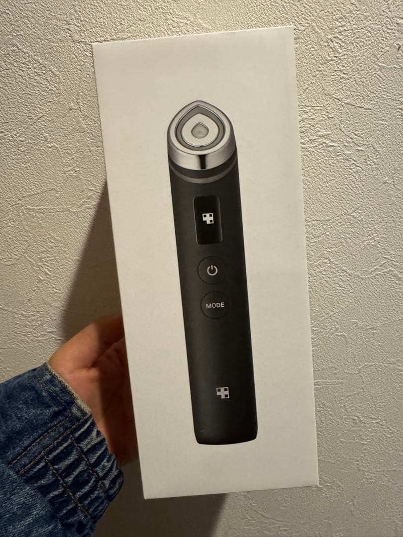 とうあ愛用　medicube スキンケアデバイス ブースタープロ　ブラック