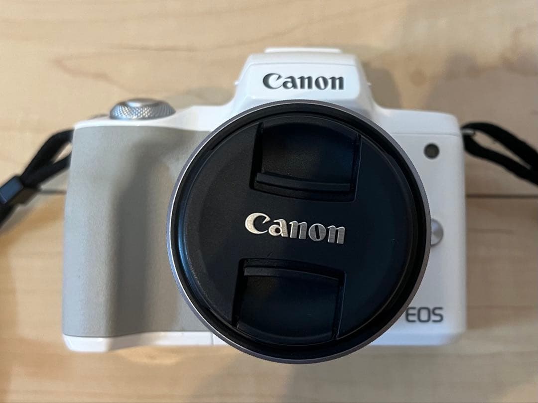 Canon EOS Kiss M レンズキット ホワイト