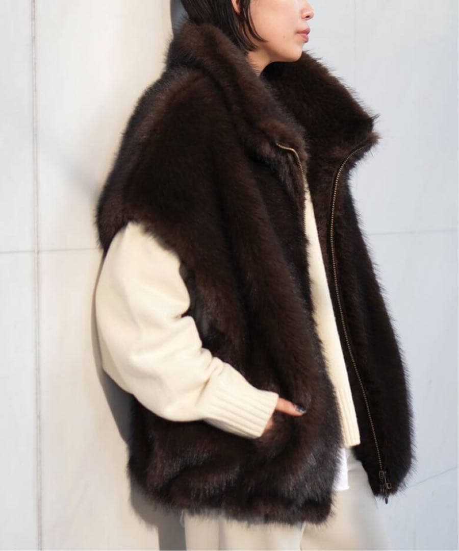 新品・未使用AP STUDIO シャギーベスト