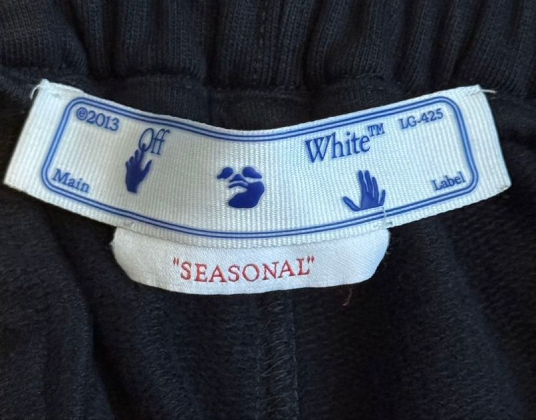 OFF-WHITE オフホワイト ハーフパンツ メンズ