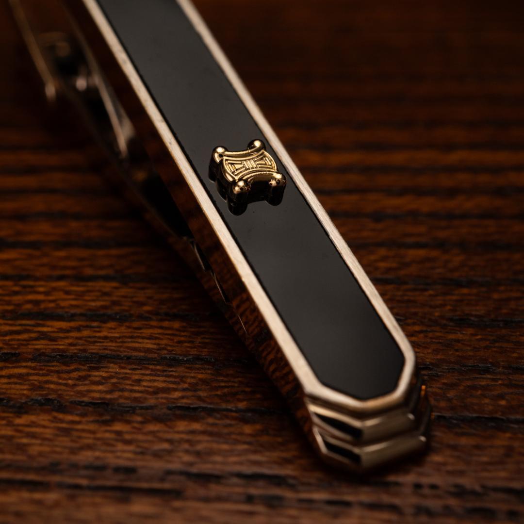 箱有 CELINE セリーヌ オニキス×マカダム柄 ネクタイピン カフスセット