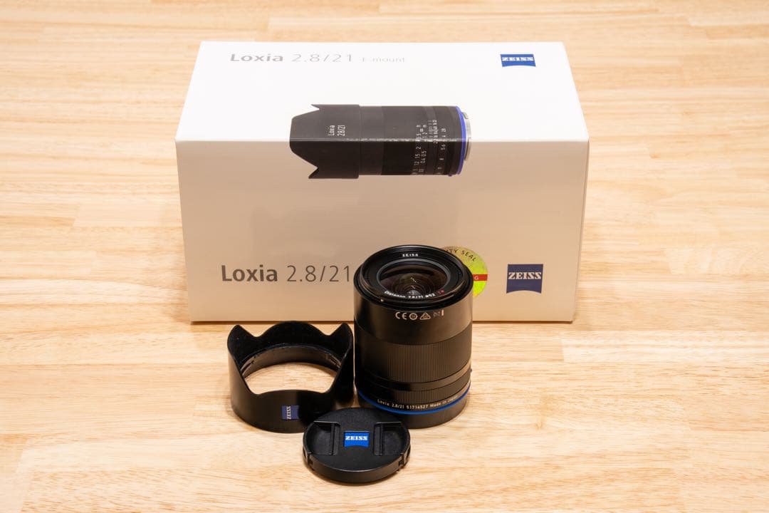 ZEISS Loxia 2.8/21 単焦点レンズ
