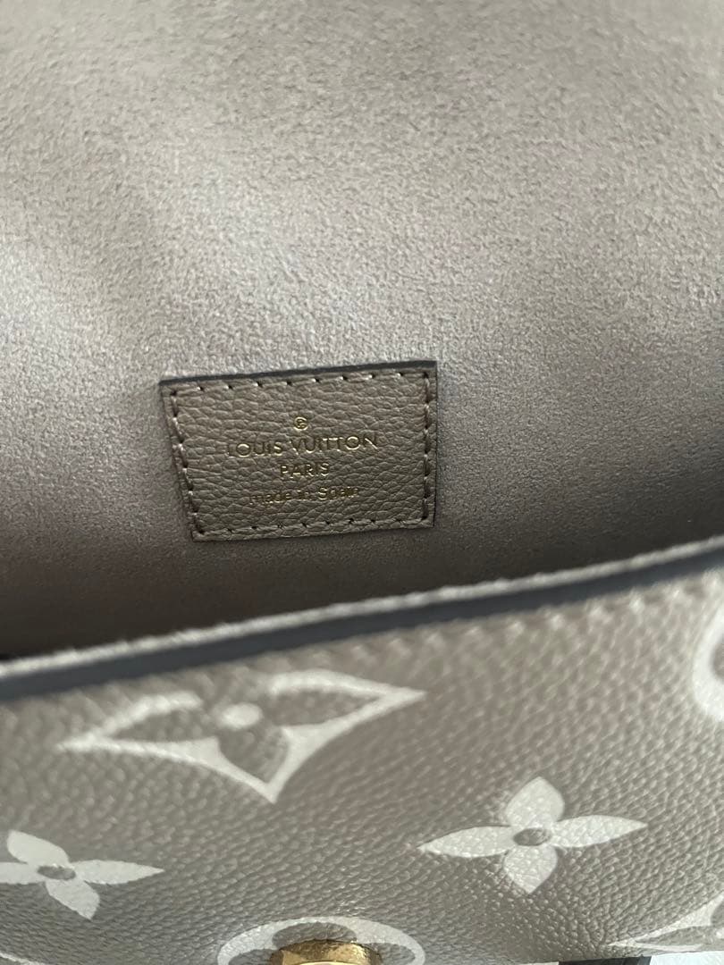 LOUIS VUITTON ナノ・ディアヌ ショルダーバッグ　ルイヴィトン