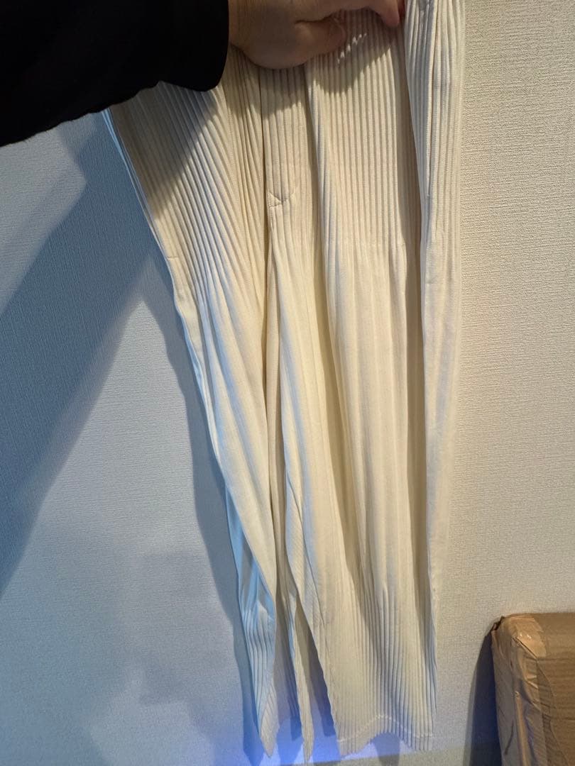 HOMME PLISSÉ ISSEY MIYAKE