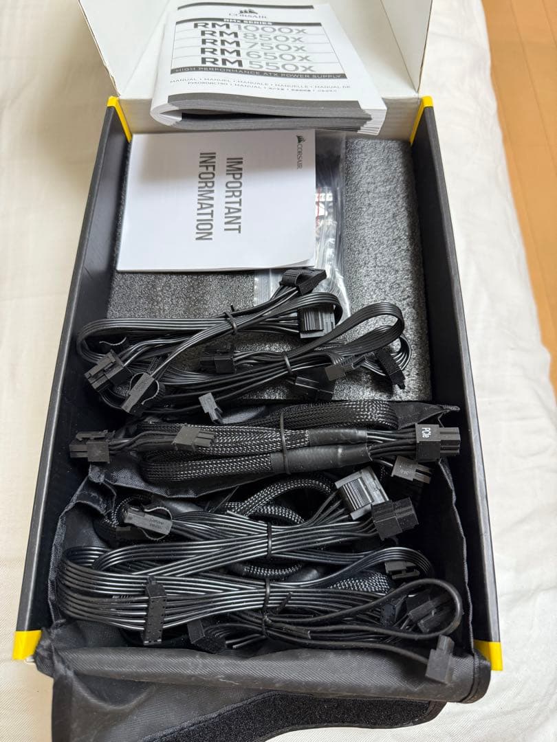 美品 コルセア Corsair RM850x 850W電源ユニット