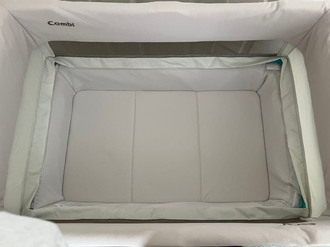 【美品】最終値下げ　Combi コンビ ベビーベッドトモネル