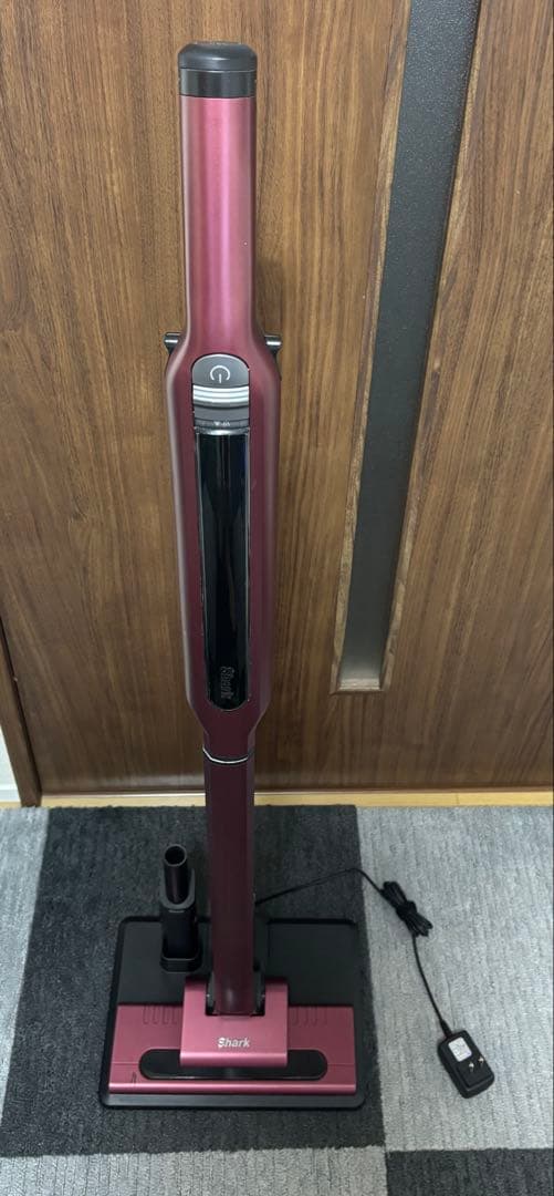 Shark シャーク コードレススティック掃除機 ルビーレッドCS200JRD
